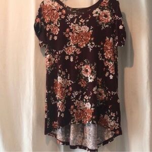 Altar'd State Burgundy Floral Short Sleeve Top